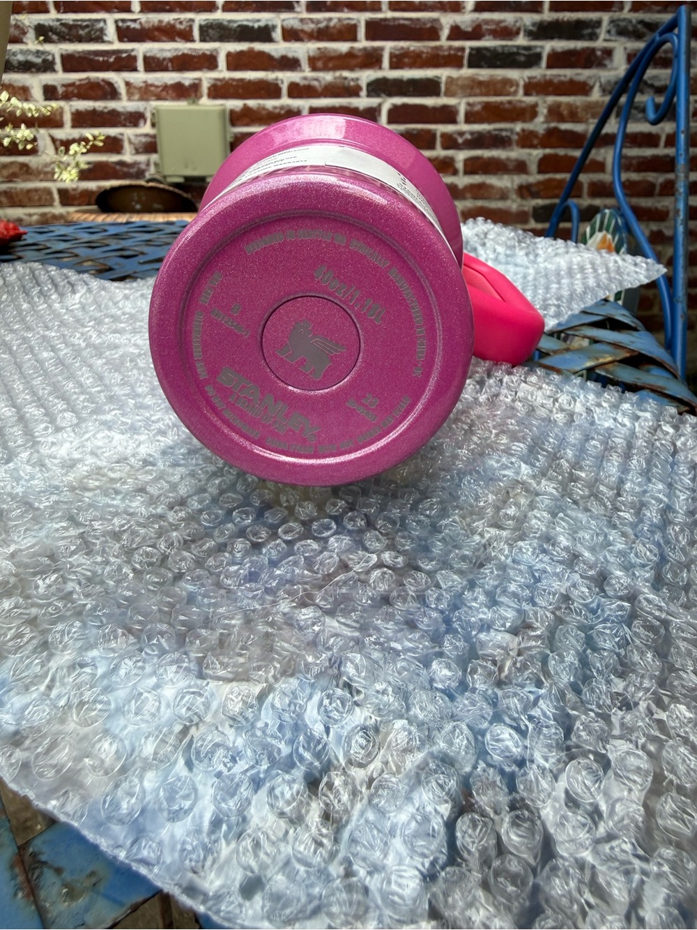 Stanley 40oz Starbucks Edition Hot Pink Stainless Travel Mug with Handle - Picture 2 of 2
